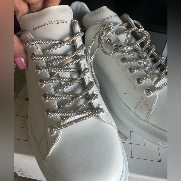 Alexander McQueen tennis shoes 40.5  fits 9-9.5 brand new . - Picture 4 of 10